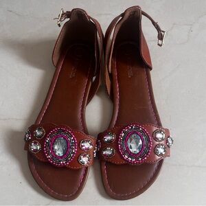 Cherokee Brown and Red Beaded Sandals